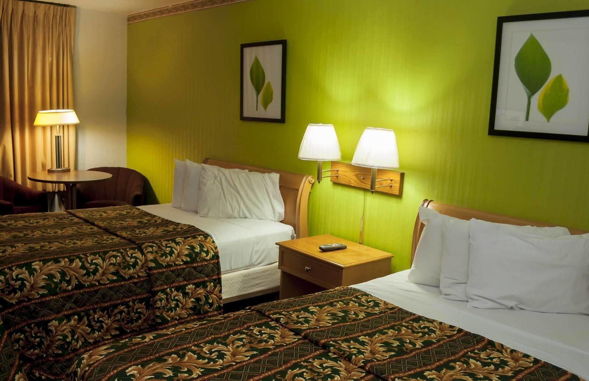 Twi-Lite Inn Front Royal Exterior photo